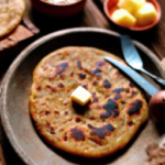 Aloo Paratha Recipe: Masaledar Aloo Bhare Parathe